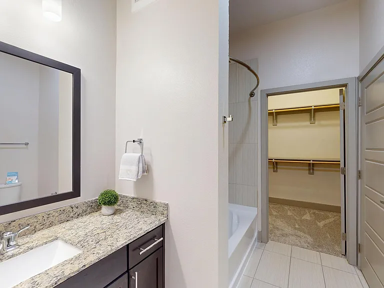 The Flats at Palisades — Photo 85