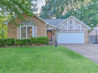 1087 Sandra St, Memphis, TN 38122