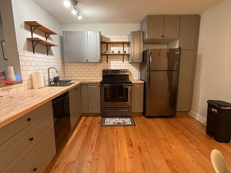 335 Crafton St #3 — Photo 3