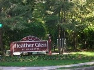 2007 Tanglewood Ct, Helmetta, NJ 08828