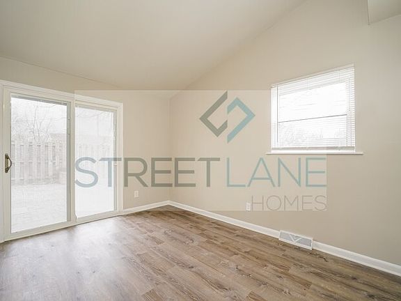 5th image of 4977 Beatrice Dr