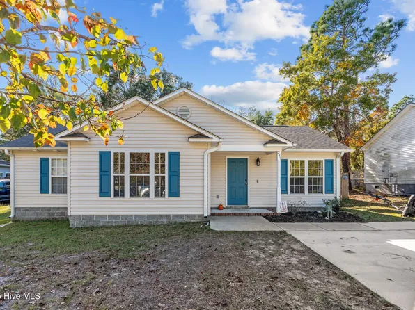 231 Cherry Road, Southport, NC 28461