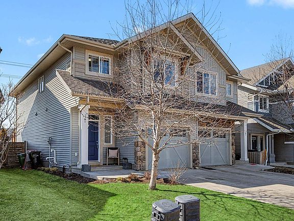 4th image of 2083 Chalmers Way SW