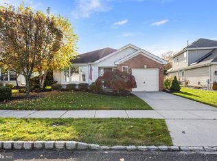 21 Brandon Ln, Sewell, NJ 08080