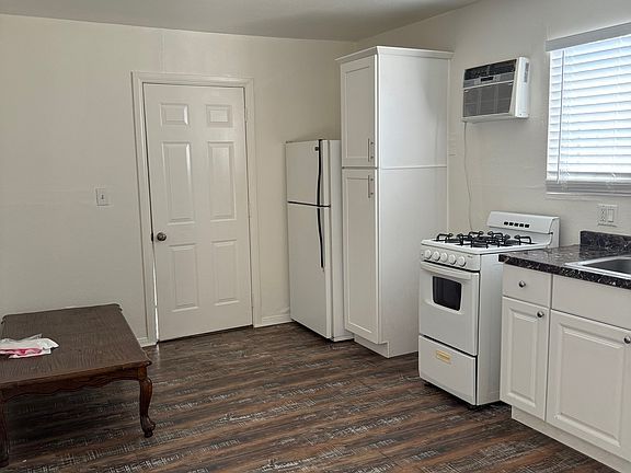 5th image of 4716 1/4 Elmwood Ave