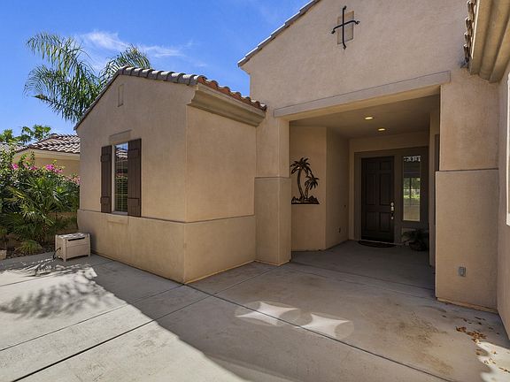 5th image of 81259 Avenida Tres Lagunas