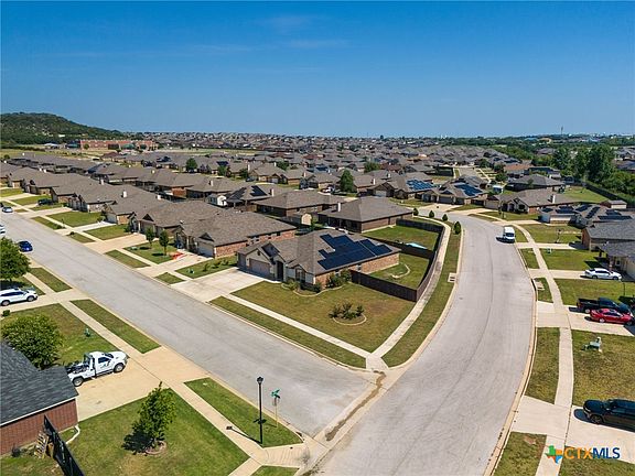 3rd image of 3007 Rockwall Dr