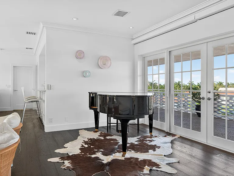 315 S Lake Dr #Penthouse D-33480 — Photo 7