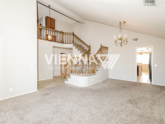 2nd image of 441 N Lexington Dr