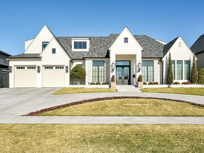 2745 W Country Club Dr, Oklahoma City, OK, 73116