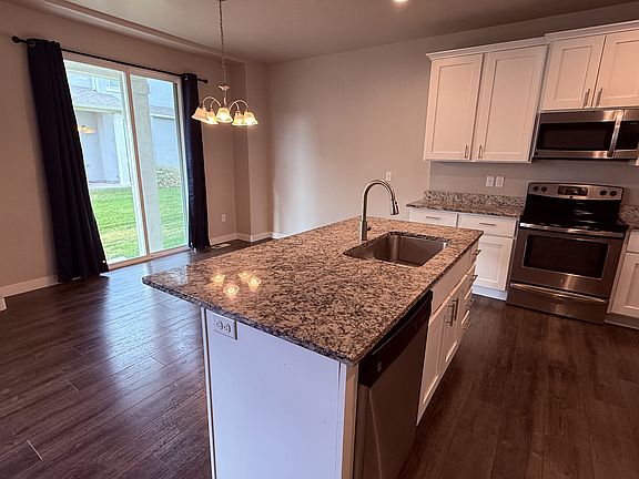 3rd image of 238 Cordoba Dr