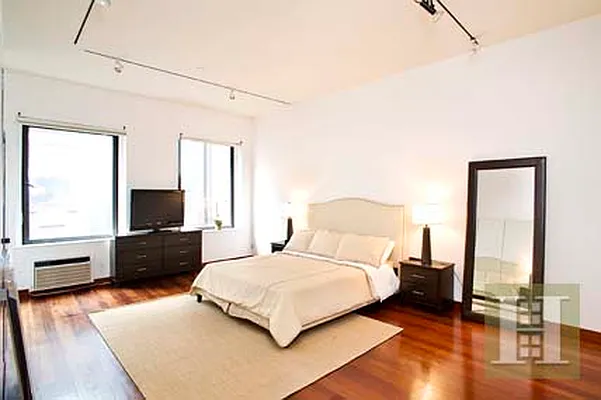 Rented by Halstead Real Estate | media 2