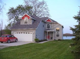 8822 Pellett Dr, Whitmore Lake, MI