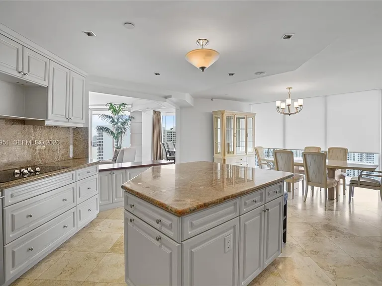 19355 Turnberry Way #25GR — Photo 26