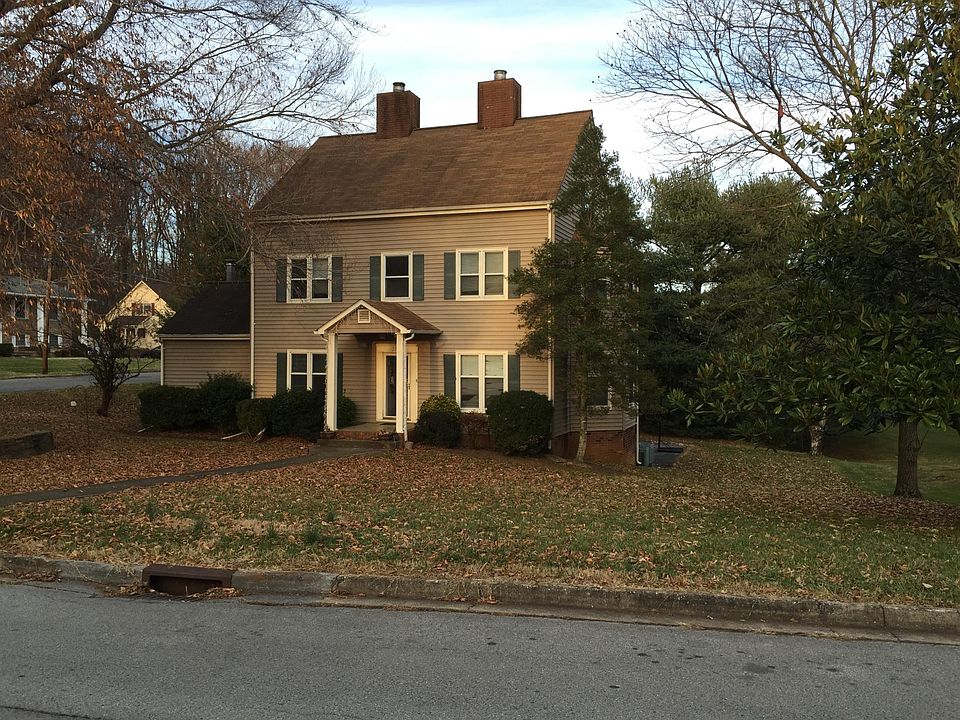 1st image of 2704 Avondale Dr