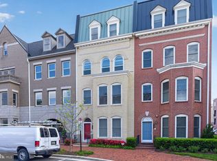 619 E Custis Ave, Alexandria, VA 22301
