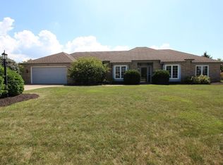 1232 Willowind Trl, Fort Wayne, IN 46845