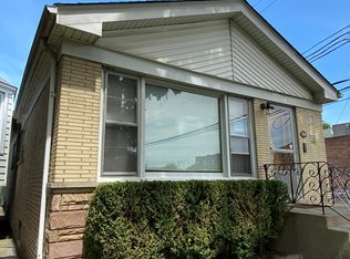4014 W Patterson Ave, Chicago, IL 60641