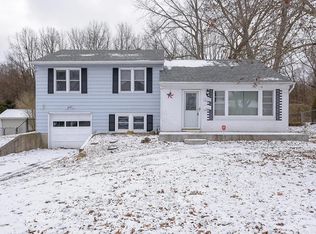 214 Briarhill Dr, Battle Creek, MI 49015