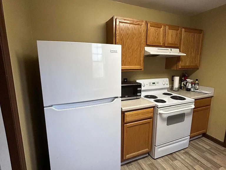 5418 Gunnette Dr — Photo 2