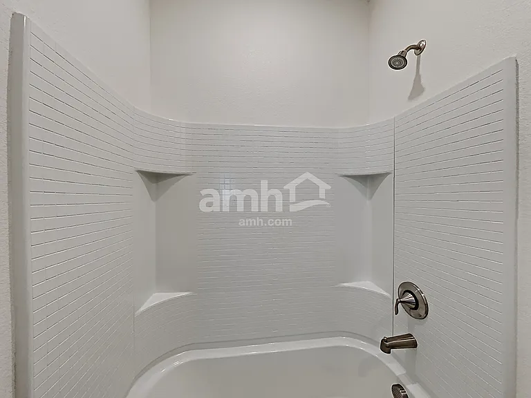 5884 Petronius St — Photo 17