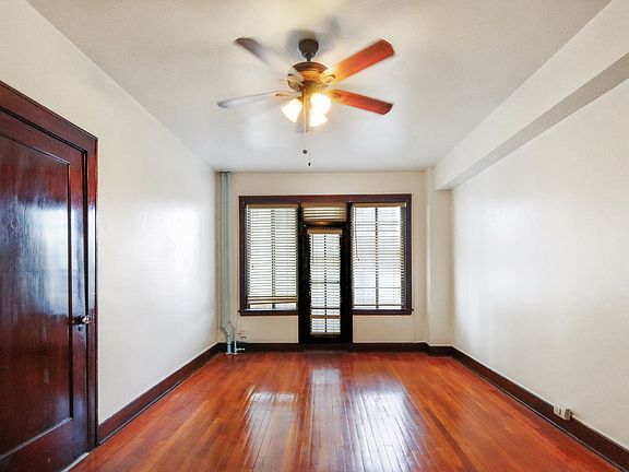2nd image of 360 W Ocean Blvd APT 706