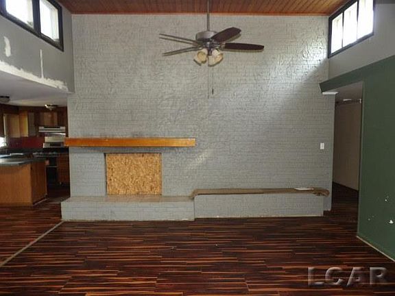 3rd image of 9200 Wolf Lake Rd