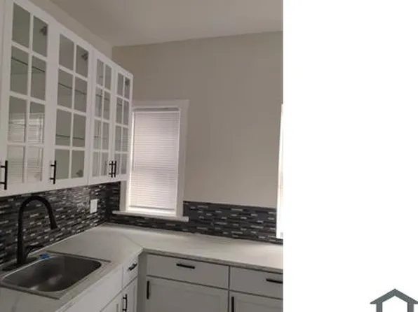 43 N Menard Ave #1, Chicago, IL 60644