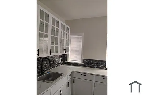 43 N Menard Ave #1 Photo 1