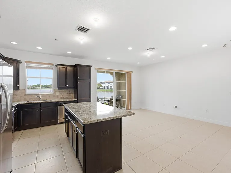 3065 Tortola Way — Photo 21
