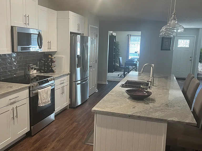 11681 Stonebridge Dr N — Photo 7