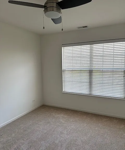 815 Brodhead Dr — Photo 3