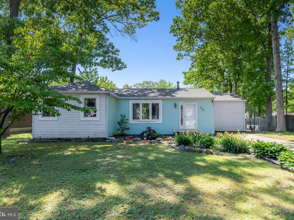 120 Karen Dr, Williamstown, NJ 08094
