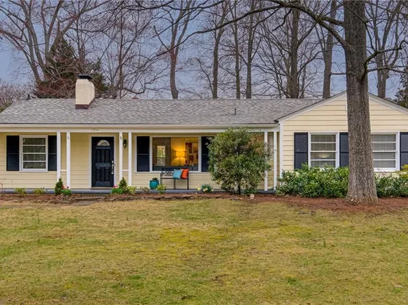 1814 Liberty Dr, Greensboro, NC 27408