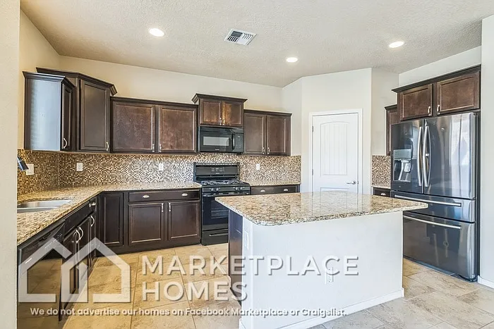 7114 Wasilla Dr NE — Photo 9