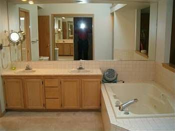 4th image of 6888 Starboard Ln