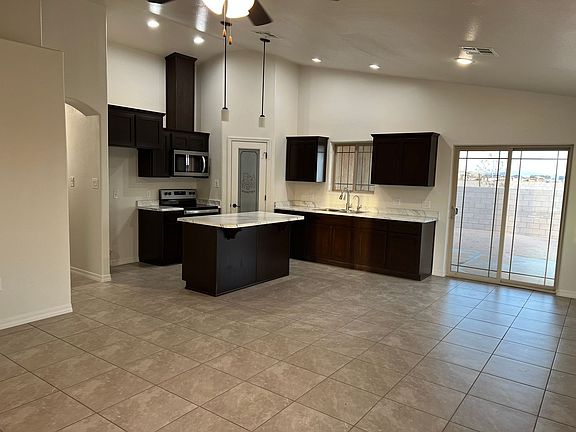 3rd image of 237 S Amarely Ave
