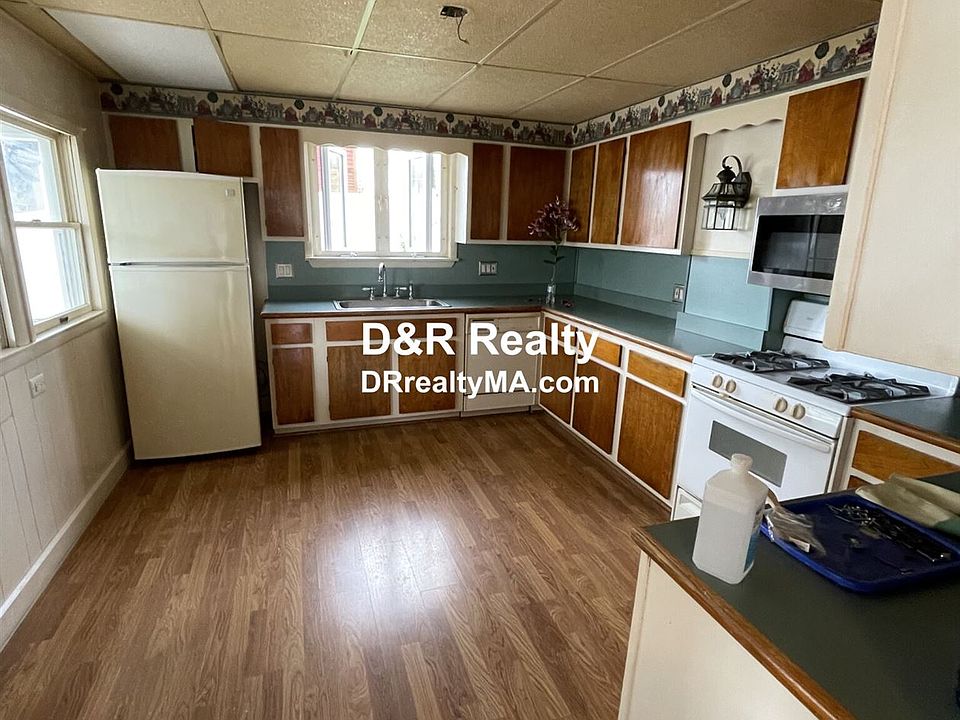 6 Cross St. Woburn Unit Photo 10