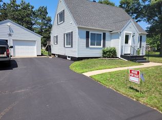 3162 Anderson Dr, Eau Claire, WI 54703
