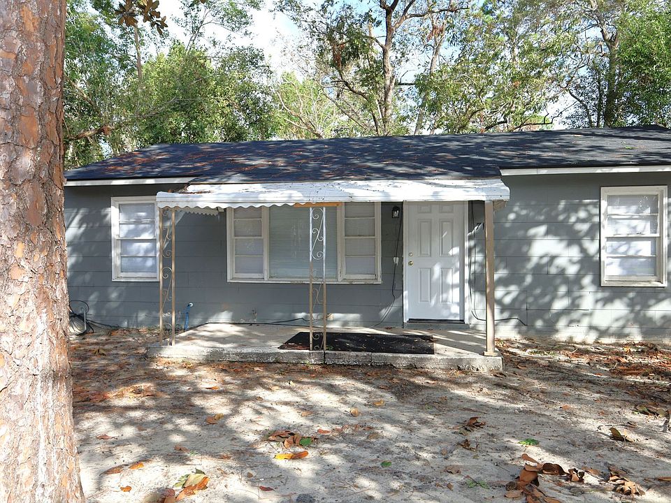 1st image of 716 E Brookwood Dr
