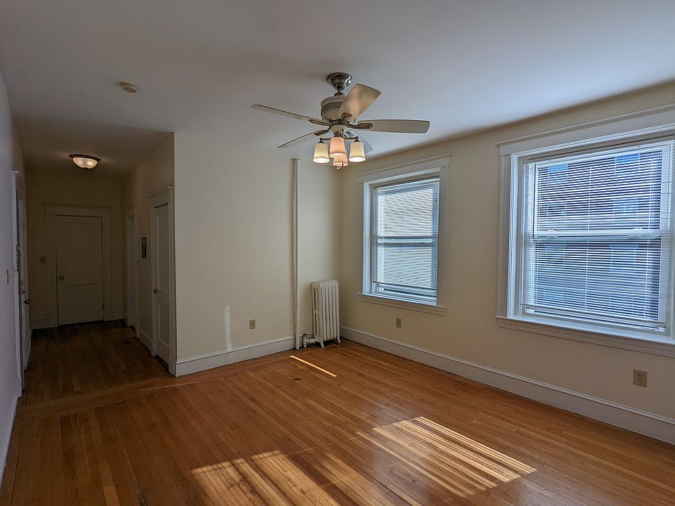 1st image of 69 Kilmarnock St #8