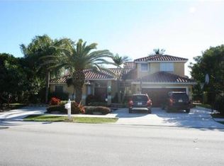 9830 SW 15th Dr, Davie, FL 33324