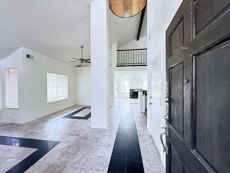 10106 Pear Limb Dr — Photo 5
