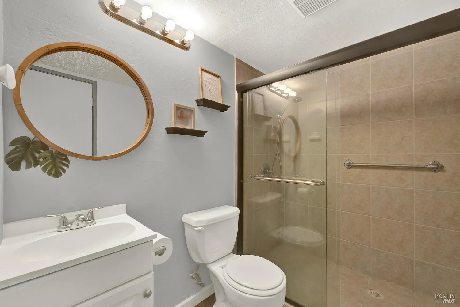 4 bed, 1560 sqft, $3,450 — Photo 4