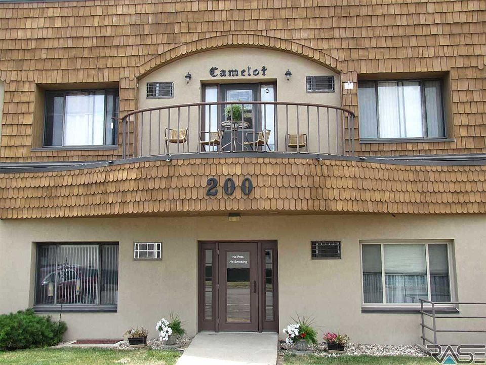 1st image of 200 S Freeman Ave APT 202