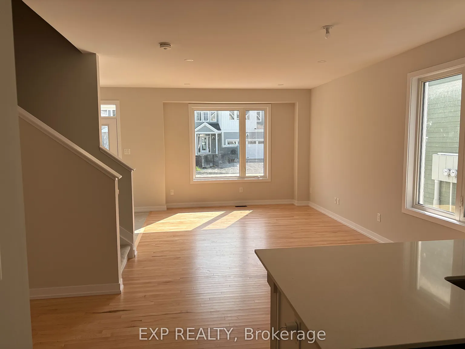 3 bed, $2,600 — Photo 3