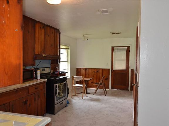 4th image of 4021 Omeara Dr