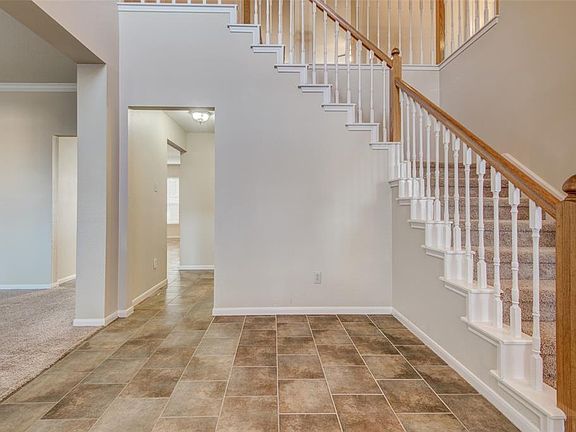 4th image of 14415 Cypress Falls Dr