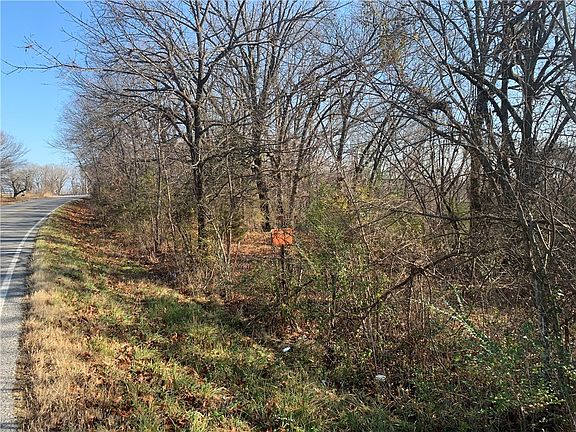 4th image of 6045 Ervin McGarrah Rd