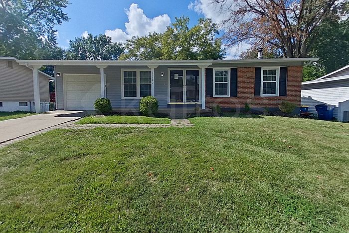 1st image of 11623 Altozano Ln